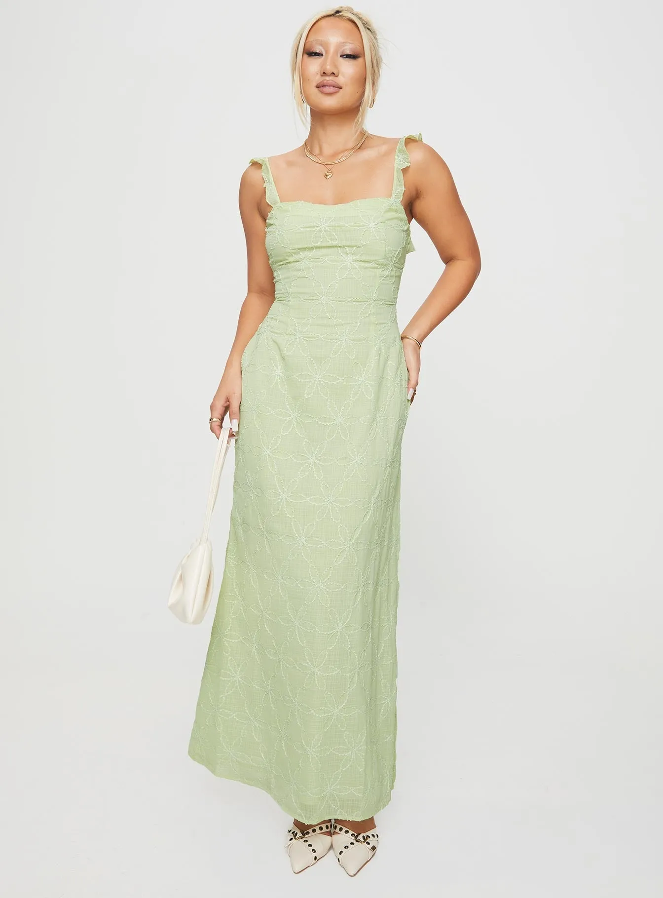 Burner Maxi Dress Green The dress??s versatile design allows you to wear it for work, weekend outings, or evening events