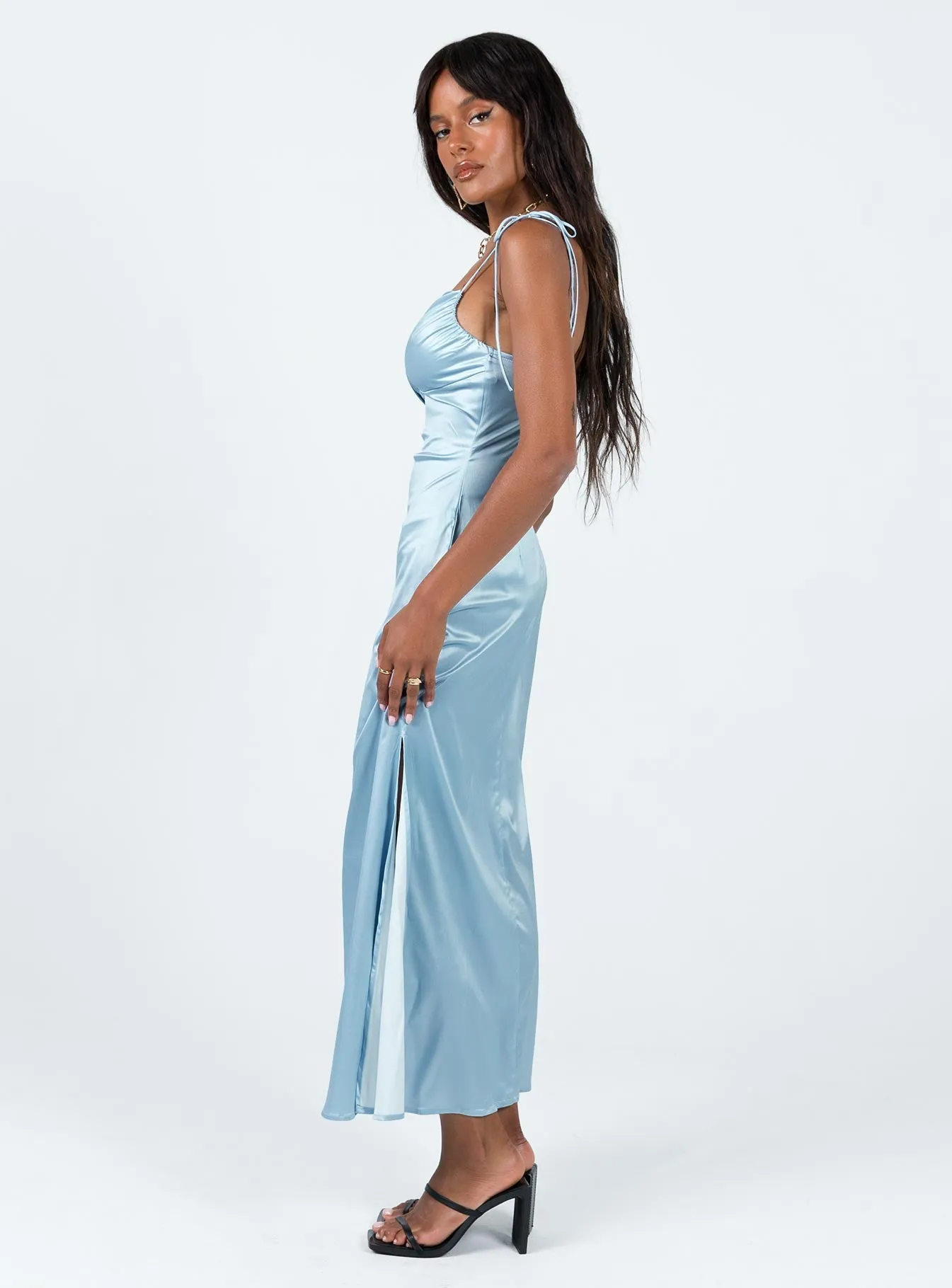 Avriel Maxi Dress Blue Georgette Glow Trim Glow