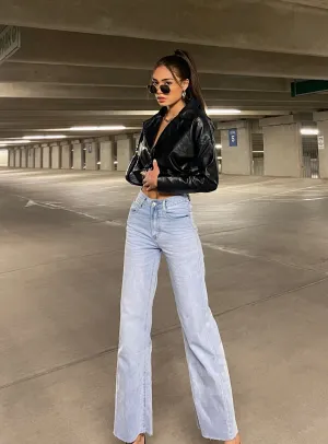 Cece Hammer High Rise Wide Leg Jeans Vintage Blue Denim Creative Look Elegant Road Trip Artist Vibe Comfy