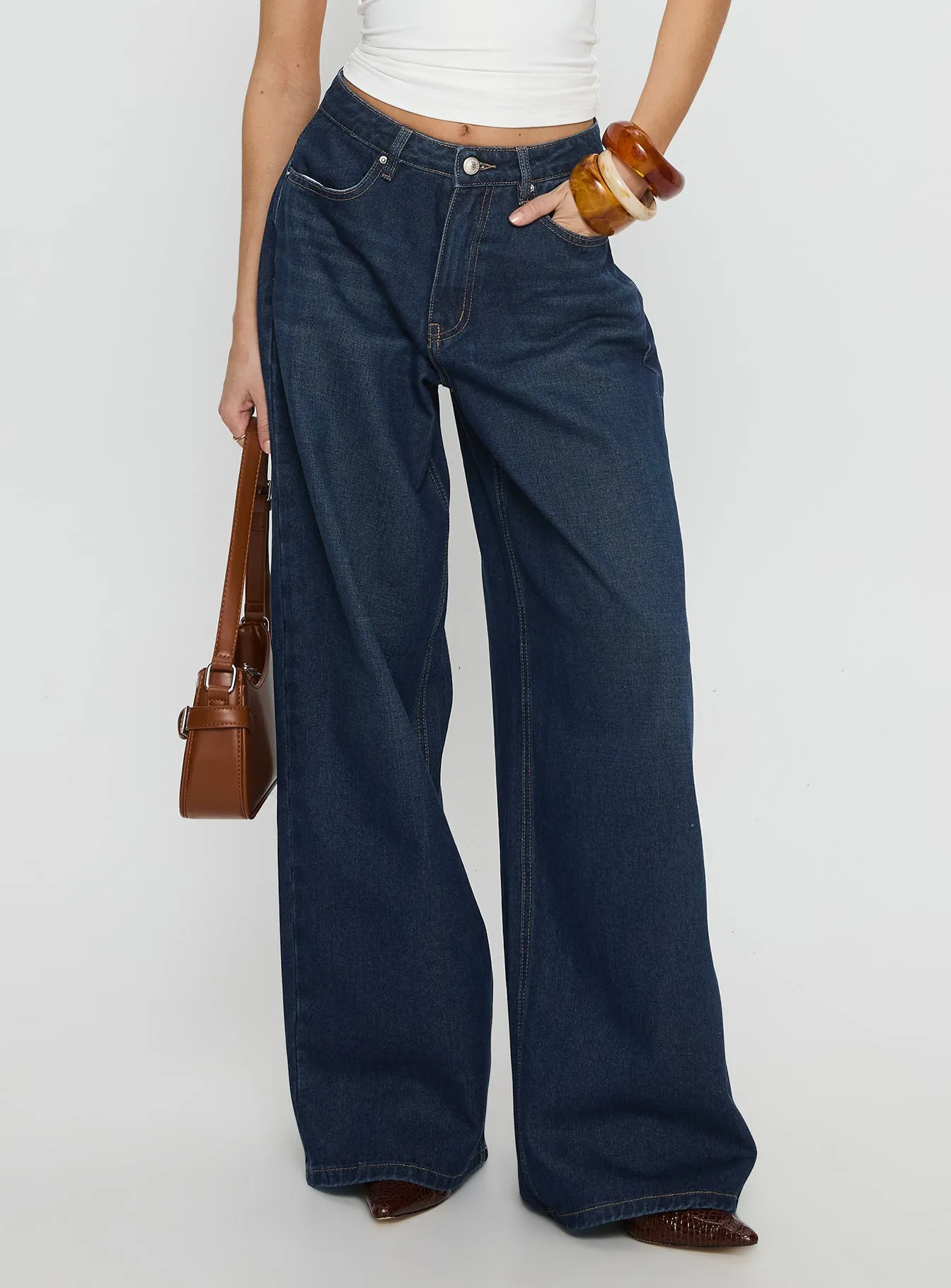 Go-To Choice Naylor Mid Rise Wide Leg Jeans Mid Blue Denim Petite