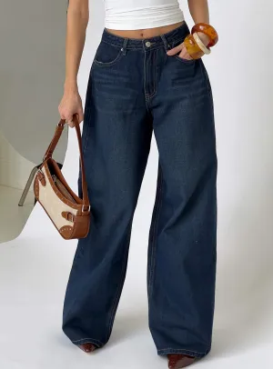 Weekend Getaway Luxury Beach Day Naylor Mid Rise Wide Leg Jeans Mid Blue Denim Petite