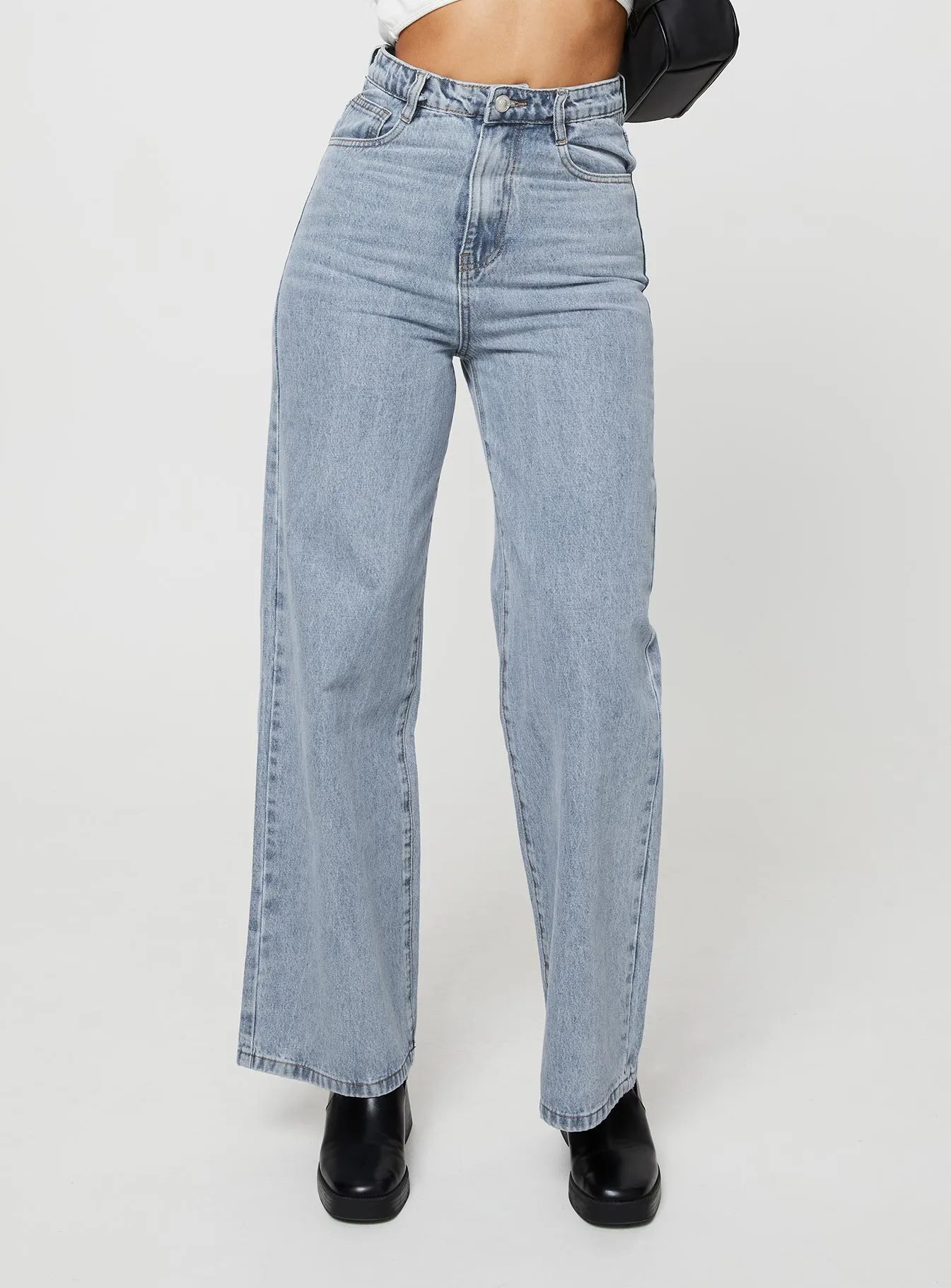 Nicolo High Rise Straight Leg Jeans Light Blue Wash Low Effort Trusted Outfit