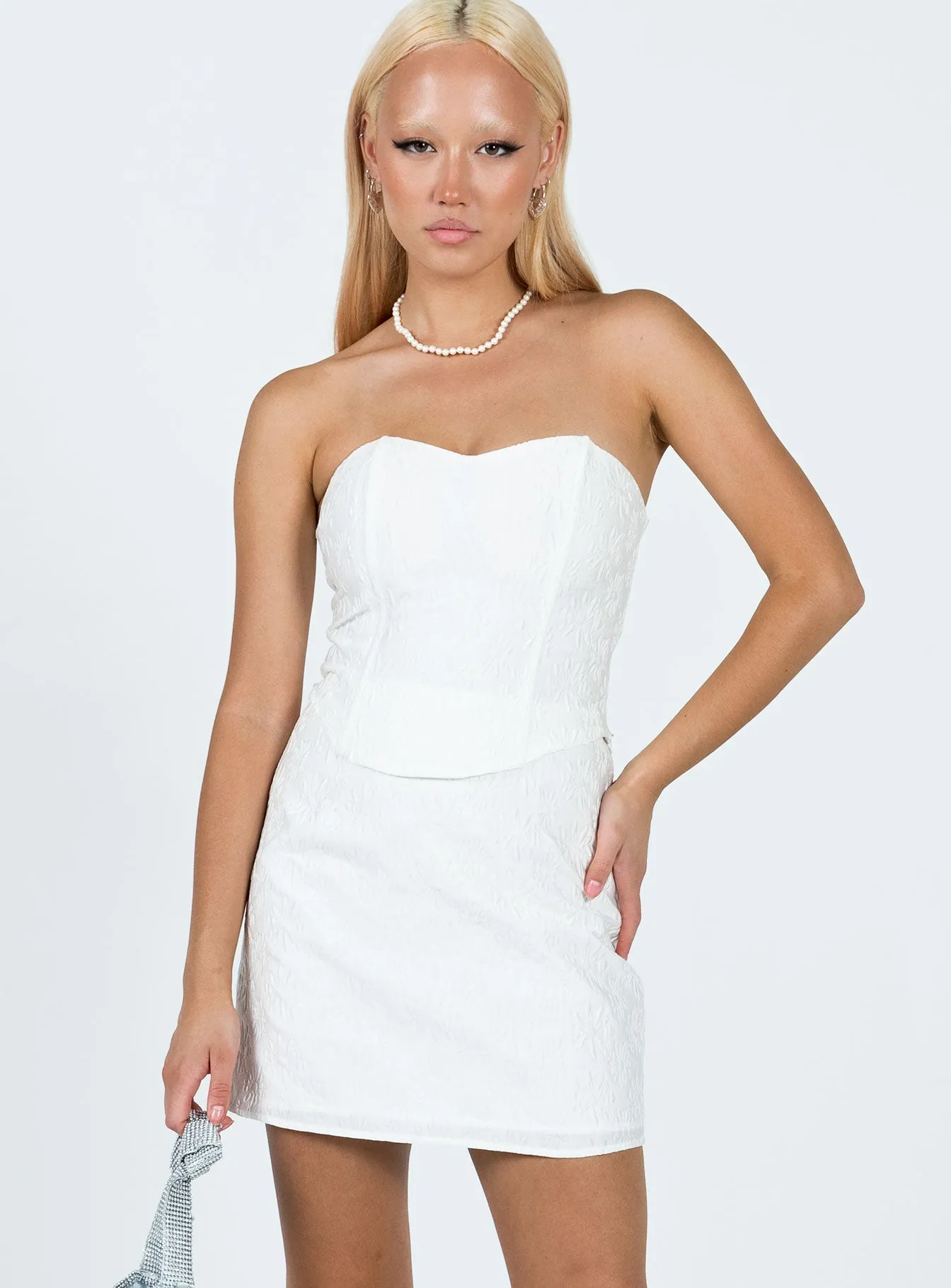 Sazan Set White Brushed Inner Layer