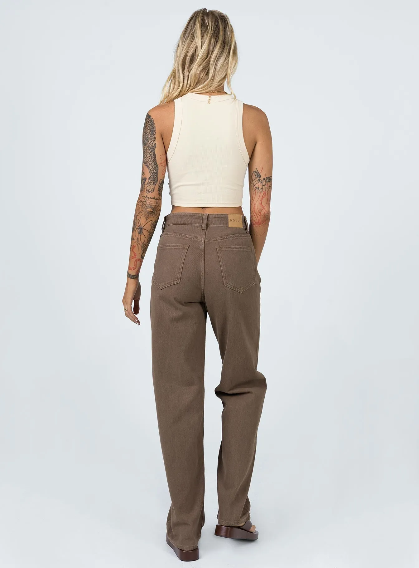 Motel Parallel Jeans Rich Brown Circular Knit Construction Breathable Minimalist