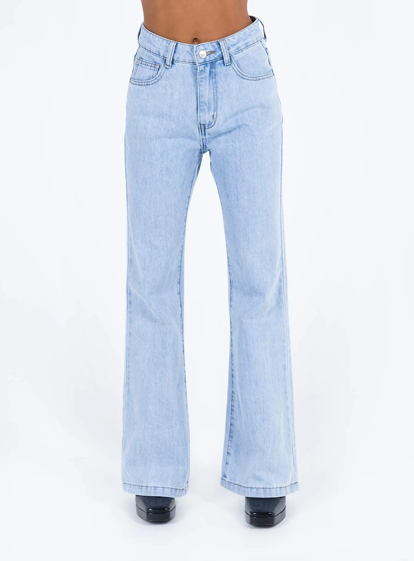 Universal Fit Design Streetwear Fan Earthy High Quality Zelkova Flared Jeans Mid Wash Denim