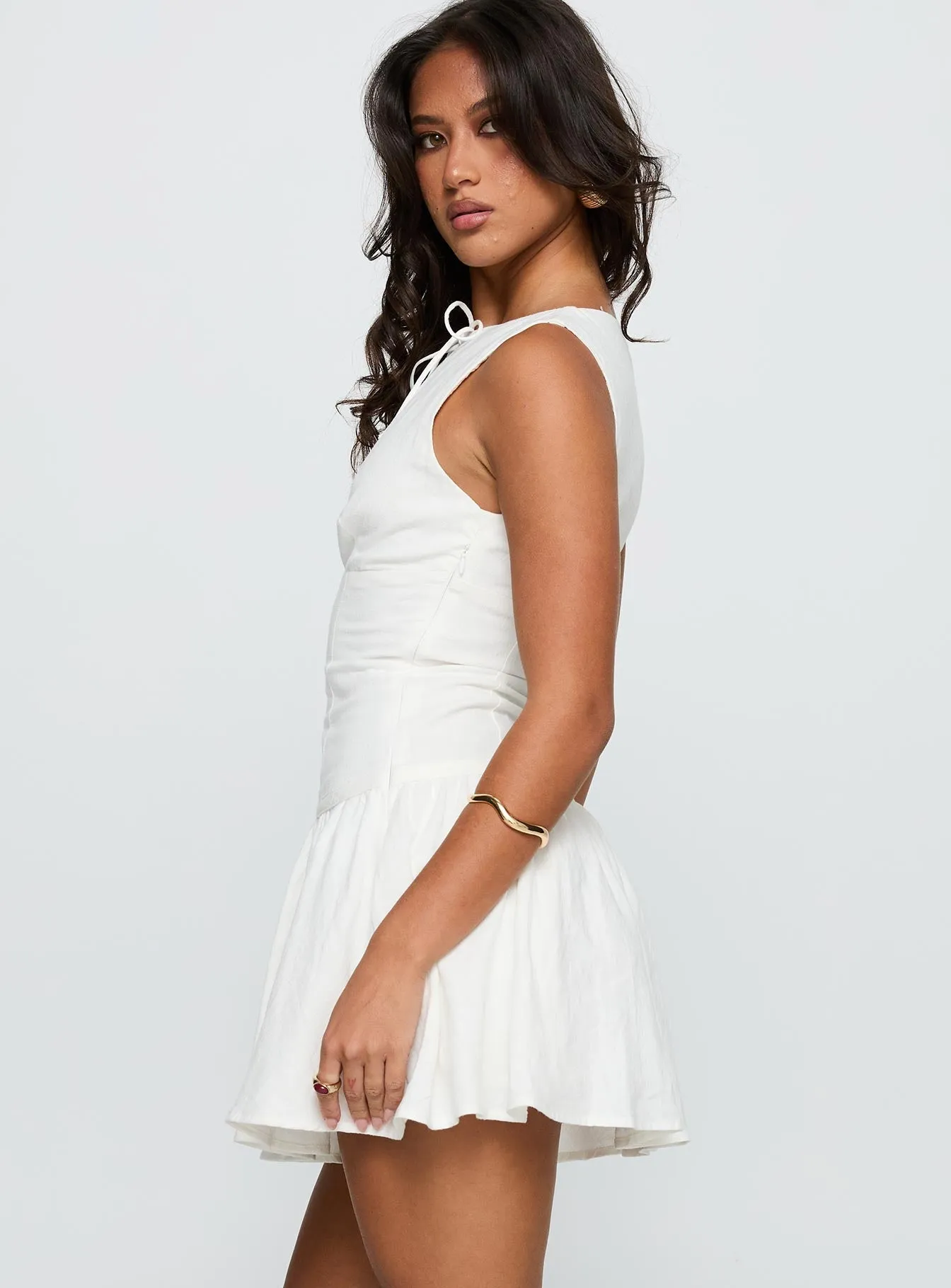 Y2K Feel Night Glow Alissea Keyhole Linen Blend Mini Dress White