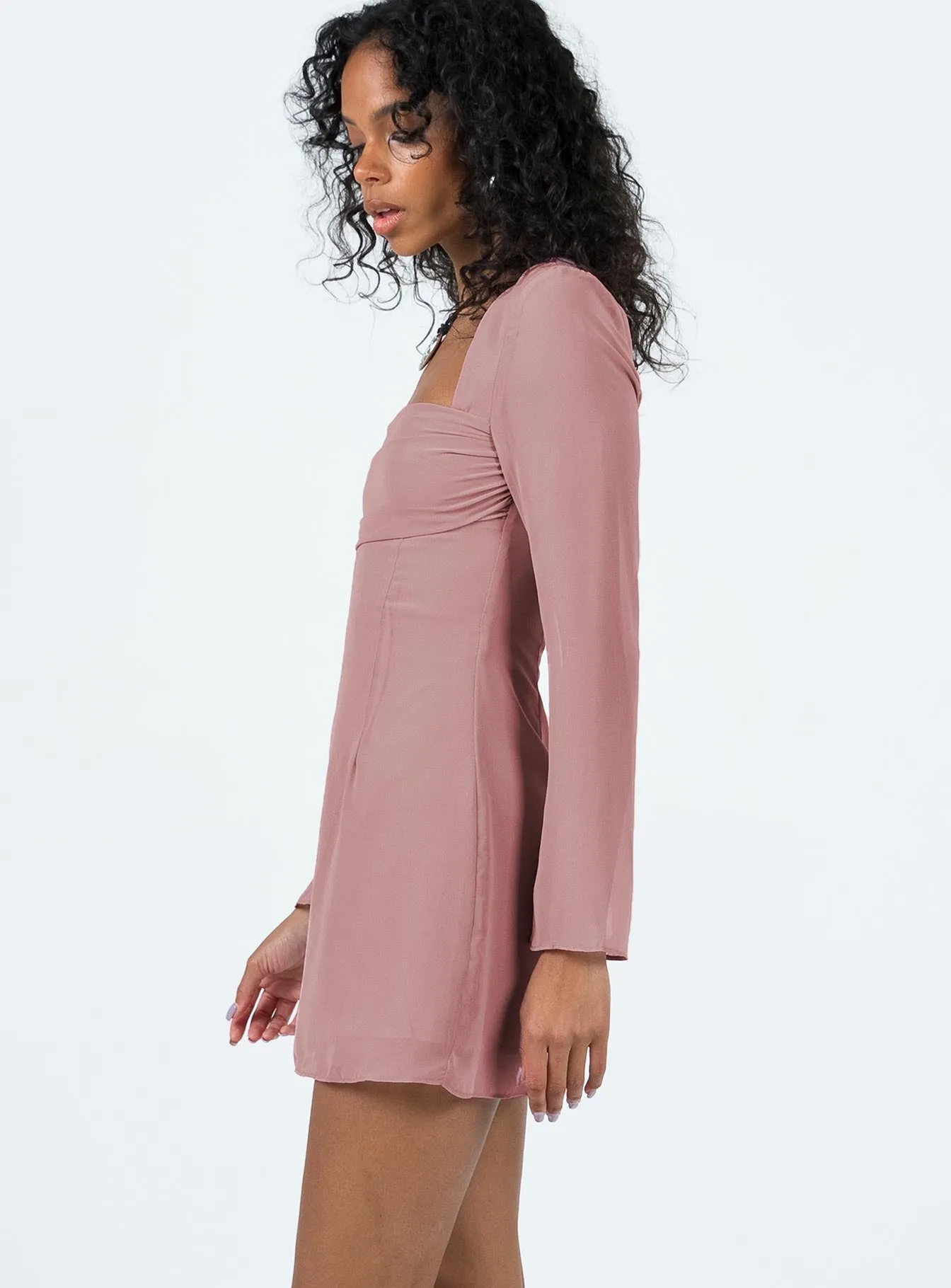 Mini dress with bold colors Cavanagh Long Sleeve Mini Dress Dusty Pink