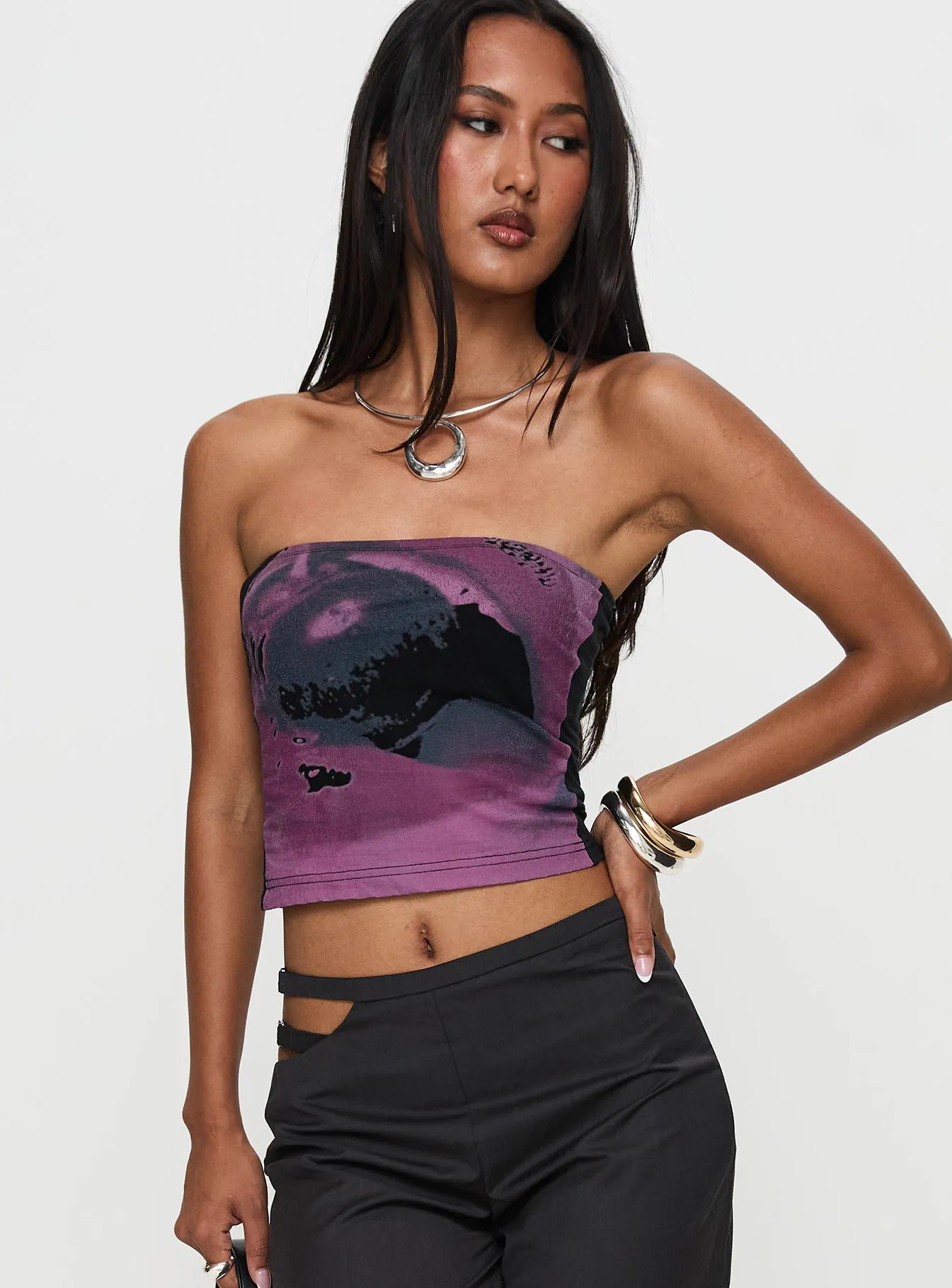 WideNeckline Basic Tee Cherry Lips Tube Top Multi
