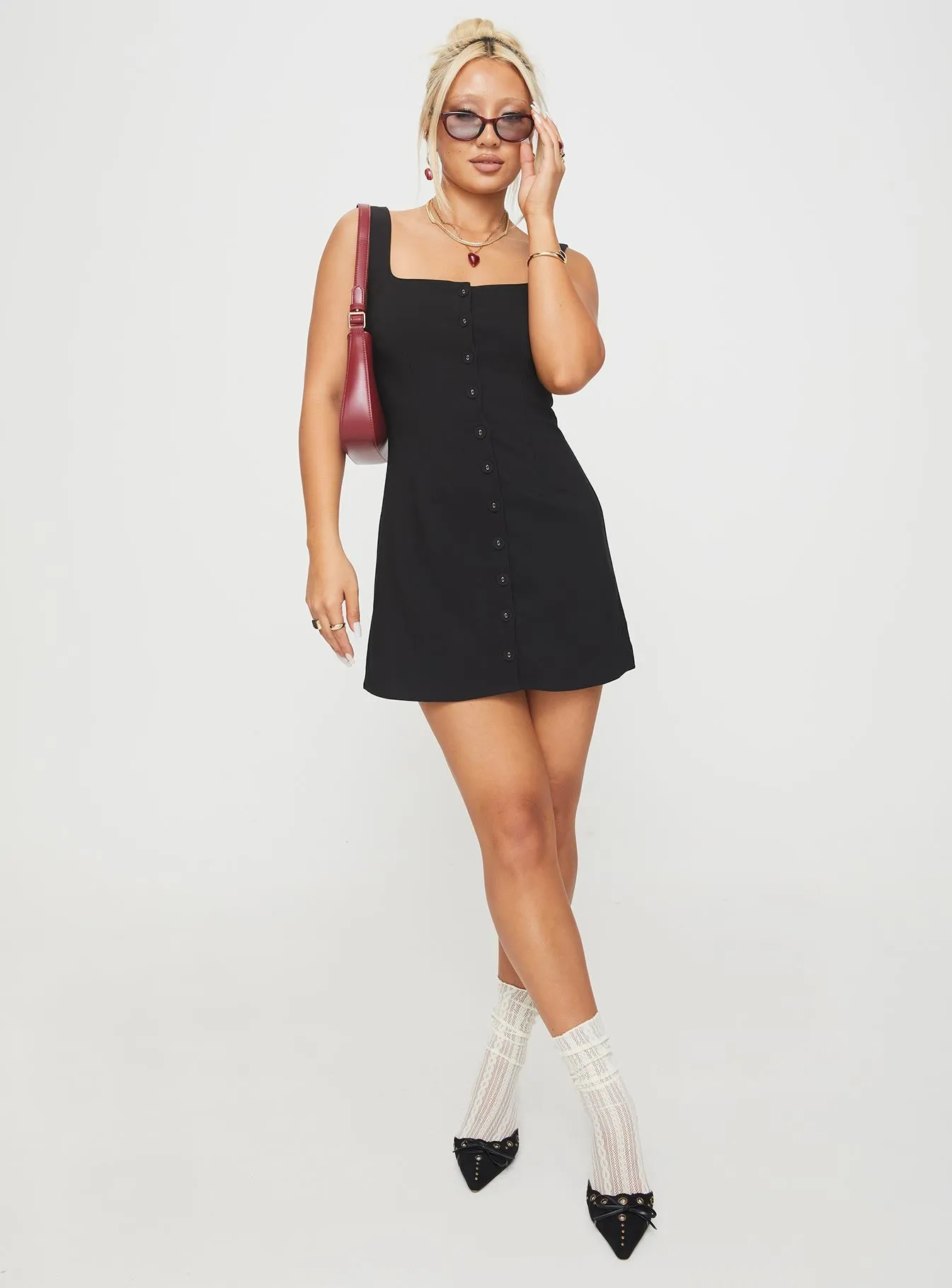 Zamie Mini Dress Black Street Fashion Flattering Cut
