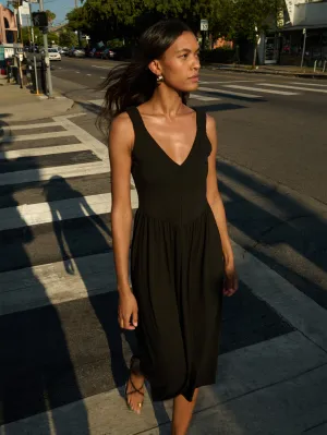Celine Midi Dress Fun and flirty dress Sequin Glow