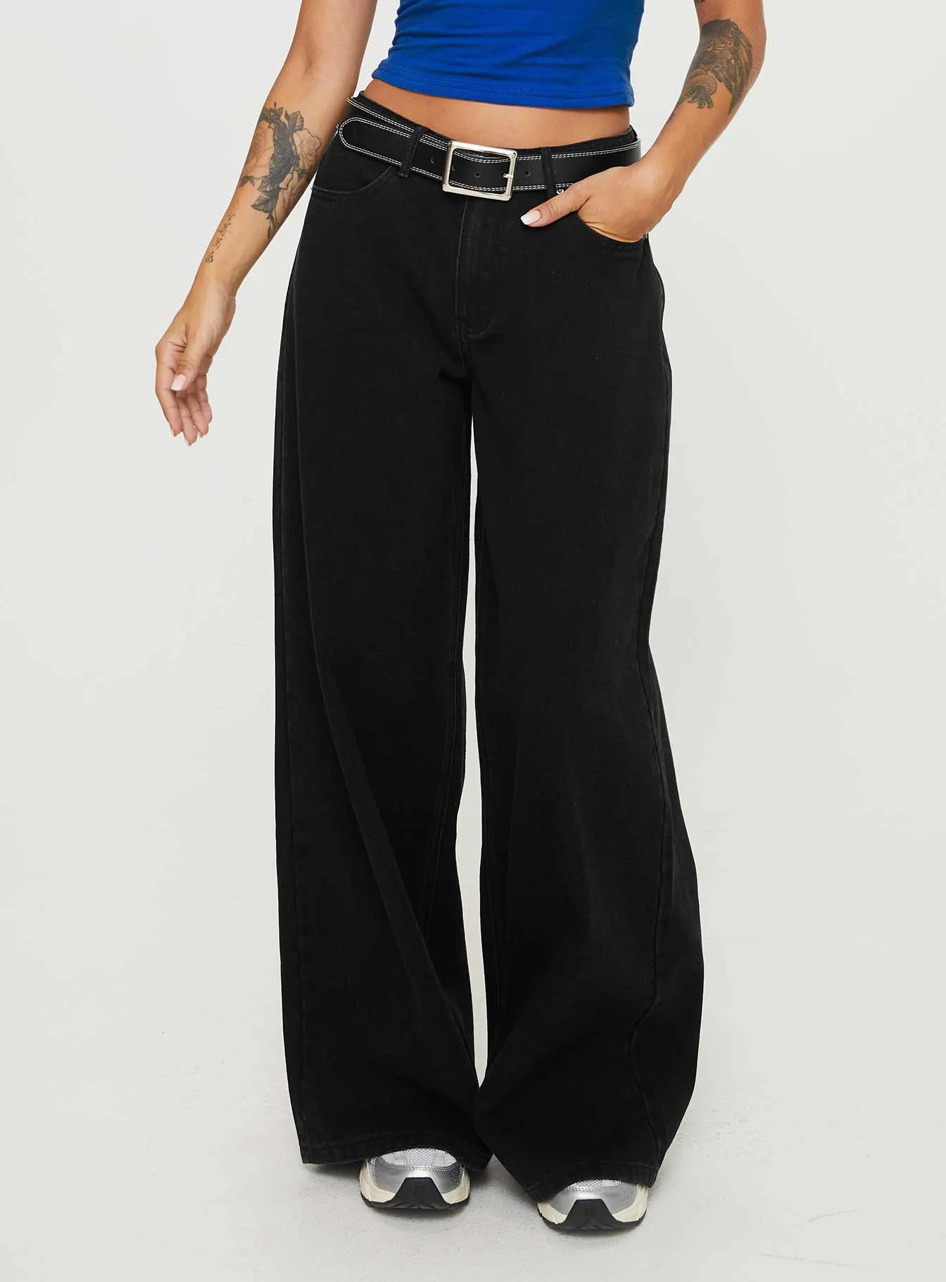 Naylor Mid Rise Wide Leg Jeans Washed Black Denim Chill Vibes