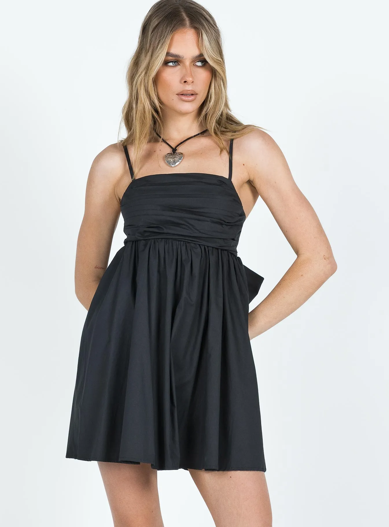 Lynelle Bow Mini Dress Black Summer-ready mini dress