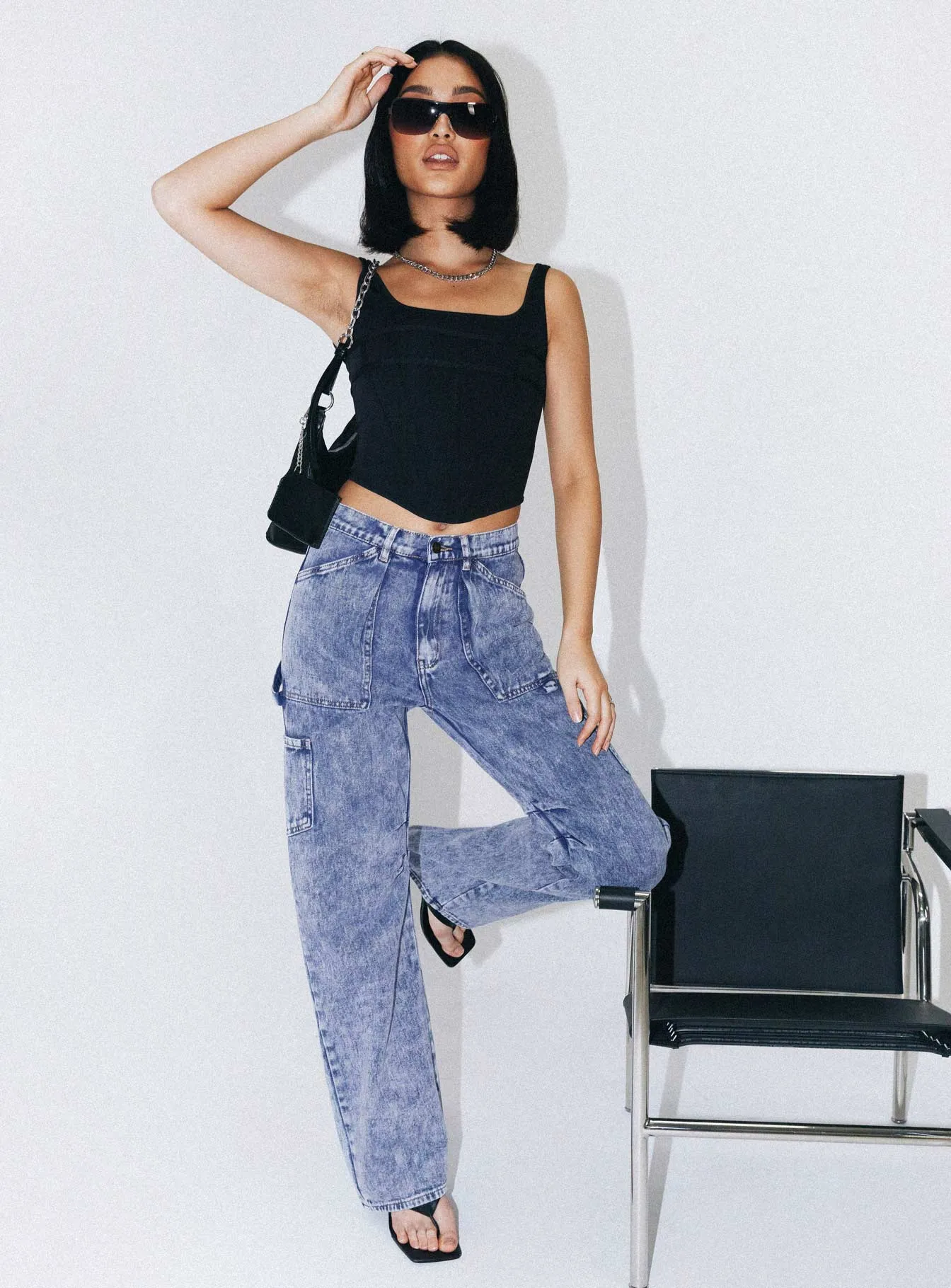 Elegant Minimalist Outdoor Adventure Miami Vice Pant Dark Wash Denim
