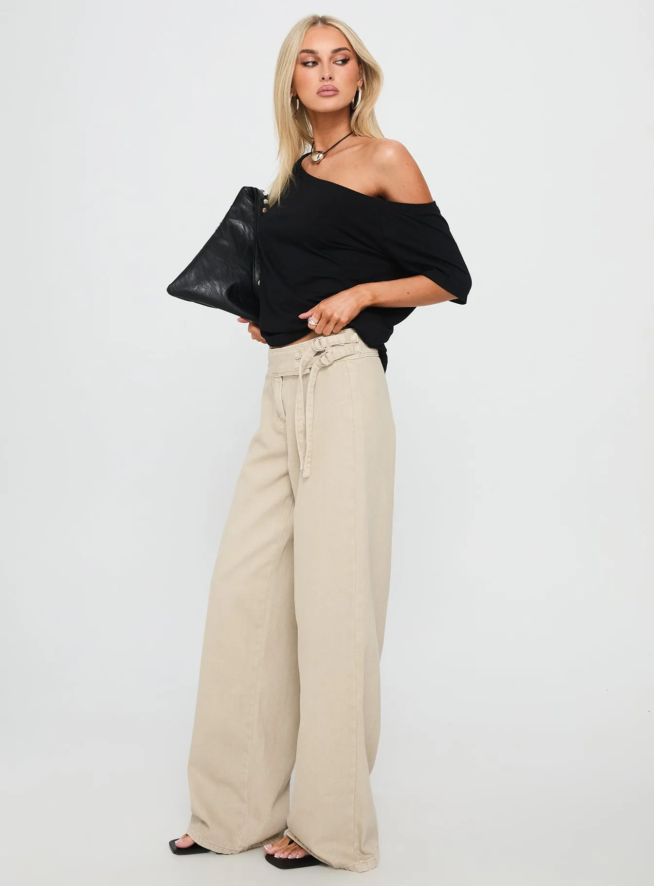 Boxie Mid Rise Wide Leg Jeans Cream Core Style