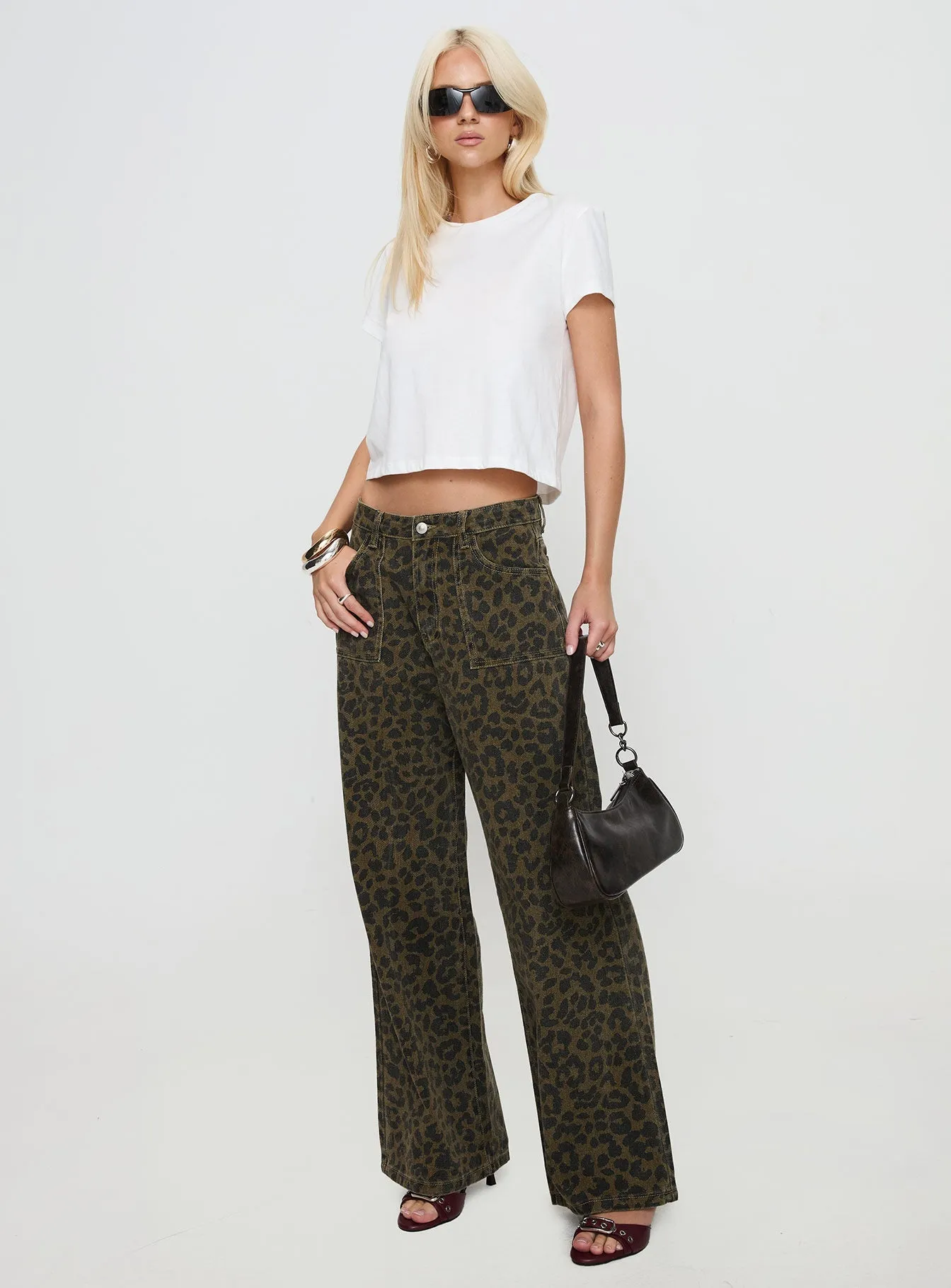 Briony Low Rise Wide Leg Jean Leopard Athlete Fit Elegant