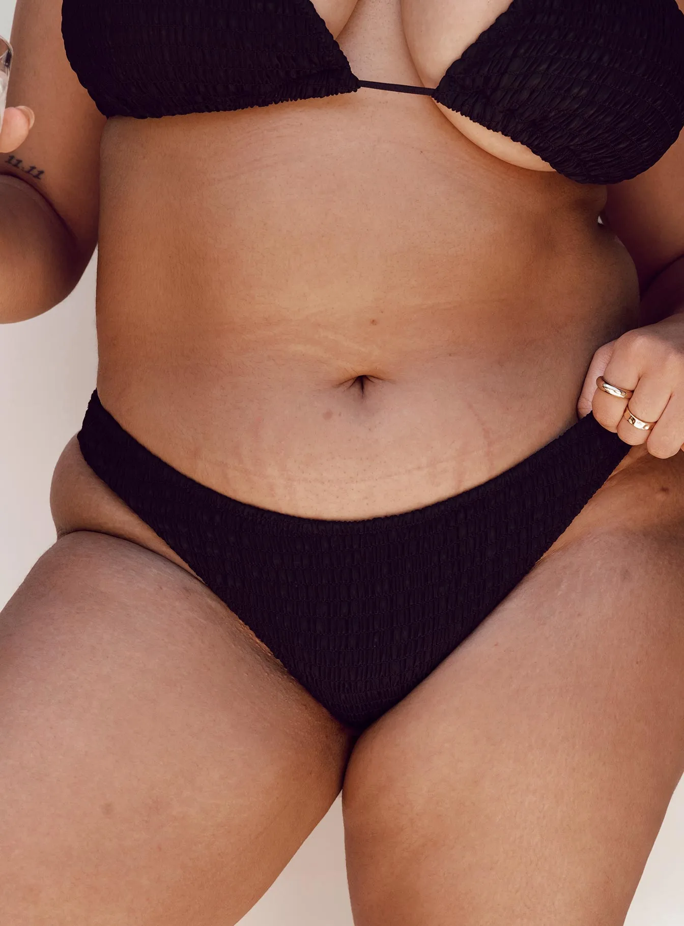 Anti Chafe Edging Blanca High Cut Shirred Bikini Bottoms Black Curve