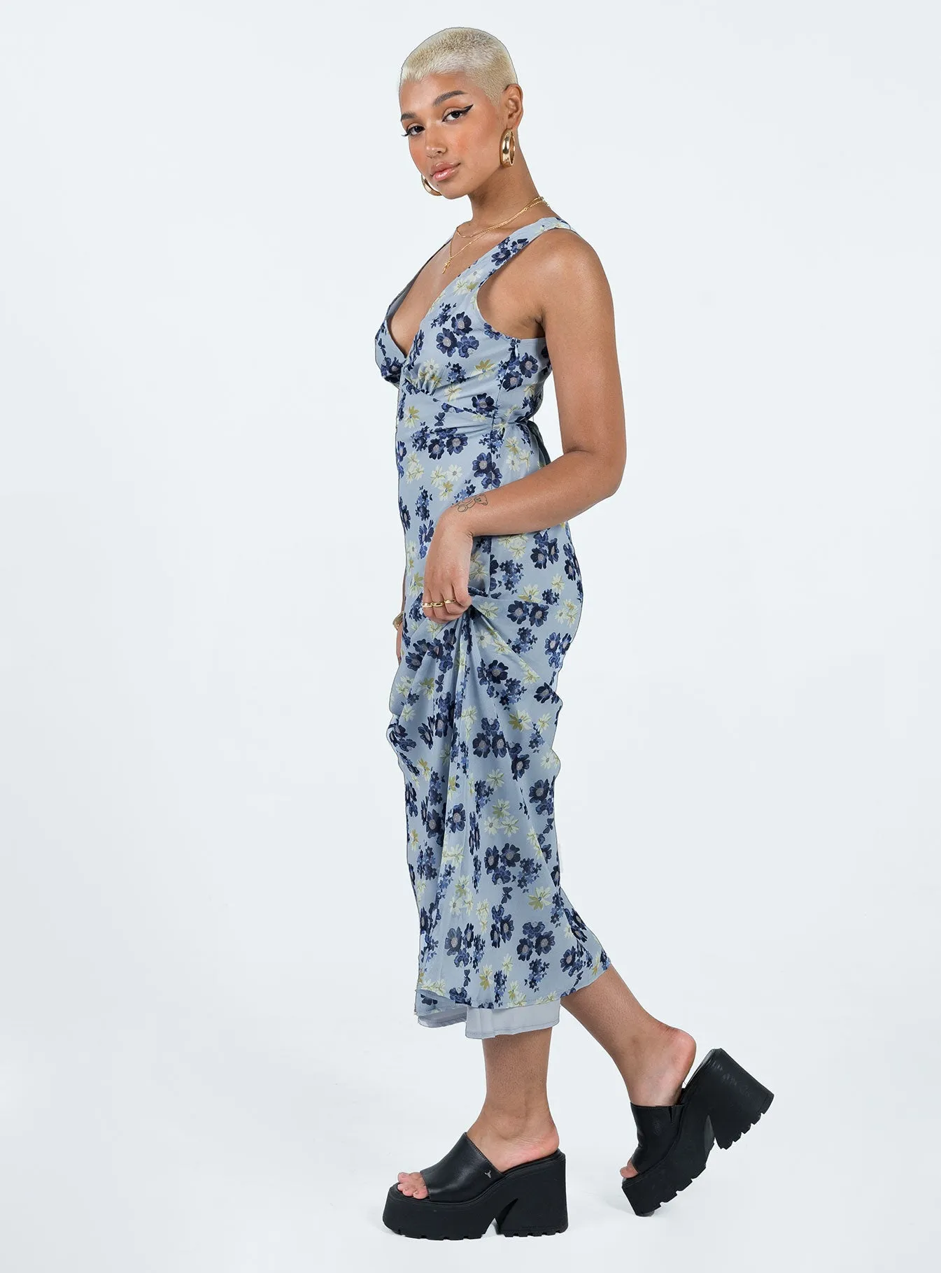 Soft Pink Tide Glow Nellie Maxi Dress Blue Floral