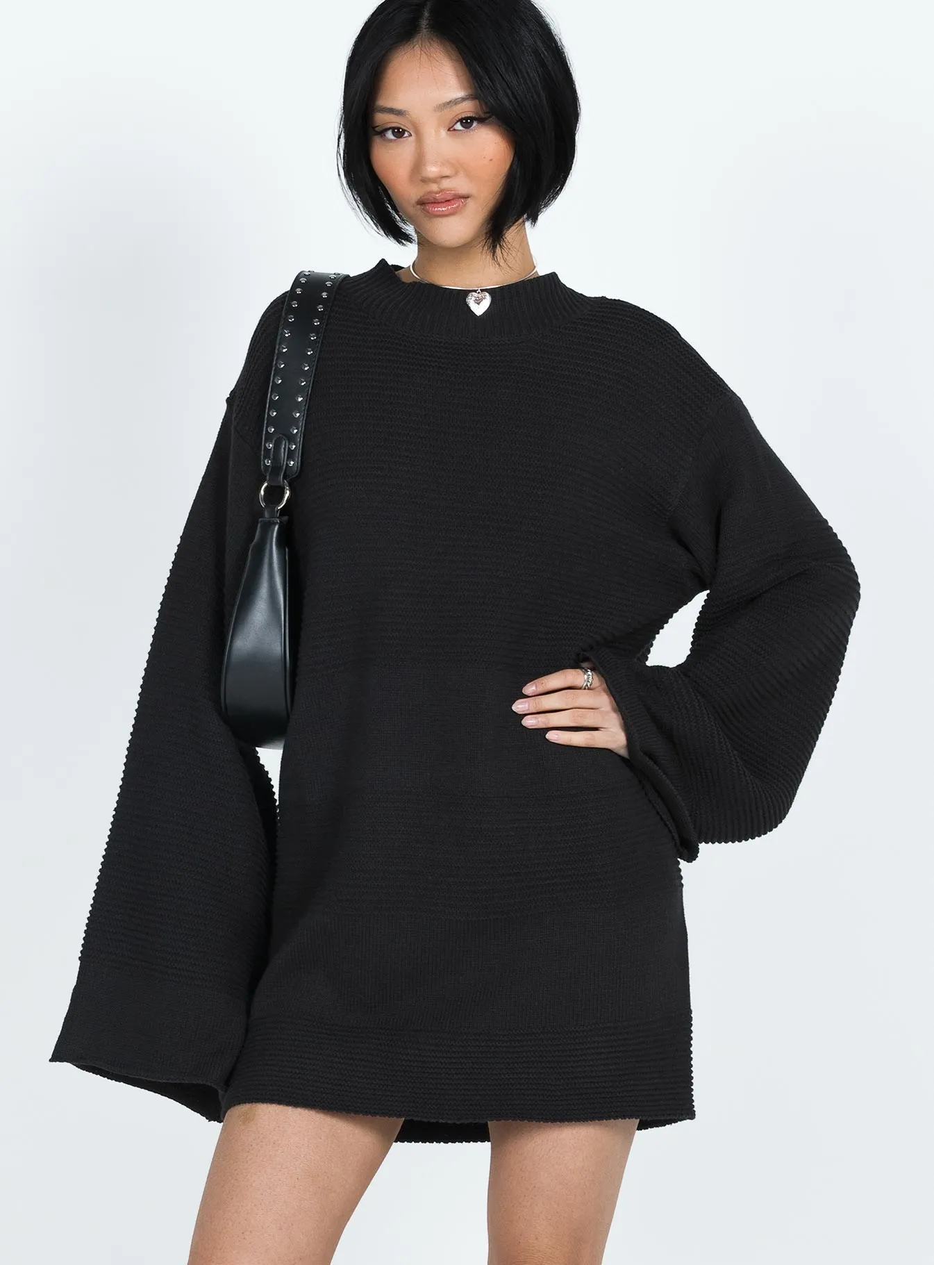 Mini dress with bold colors Cheyenne Knit Jumper Dress Black