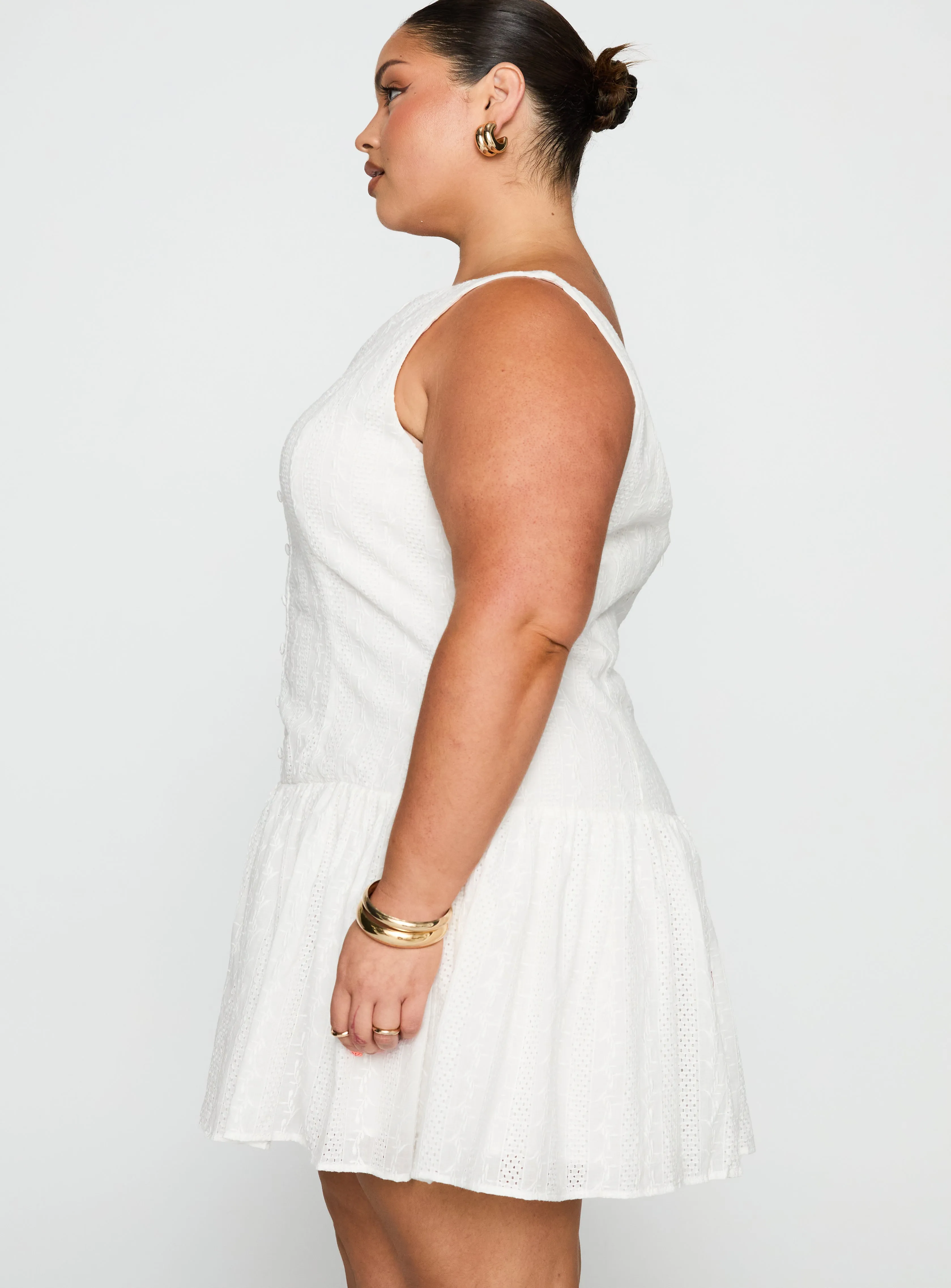 Floral Fit Sweeter Places Embroidered Mini Dress White Curve