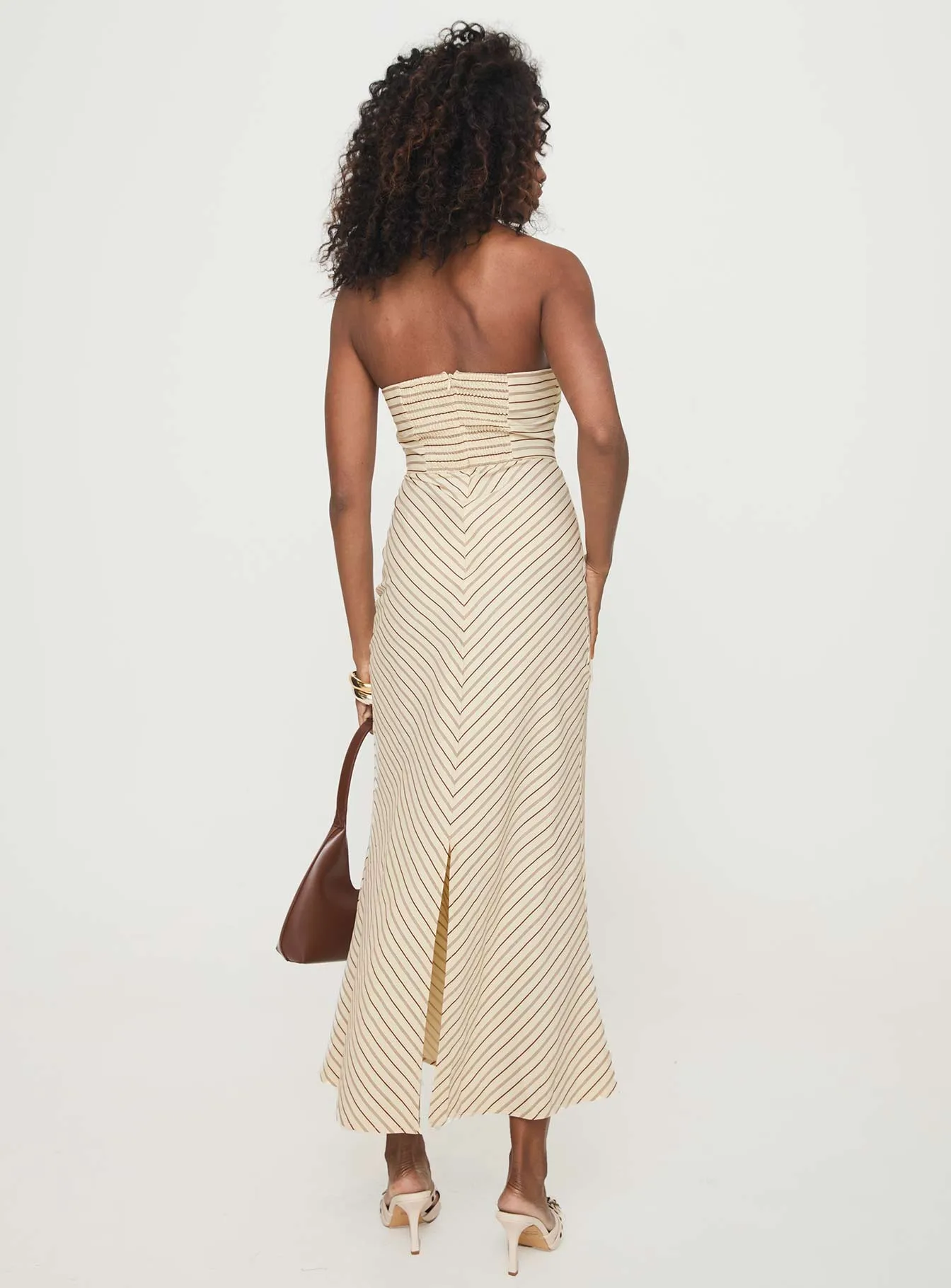Chrysa Strapless Maxi Dress Beige This dress provides the ideal balance of style and comfort making it a wardrobe essential Wood Glow