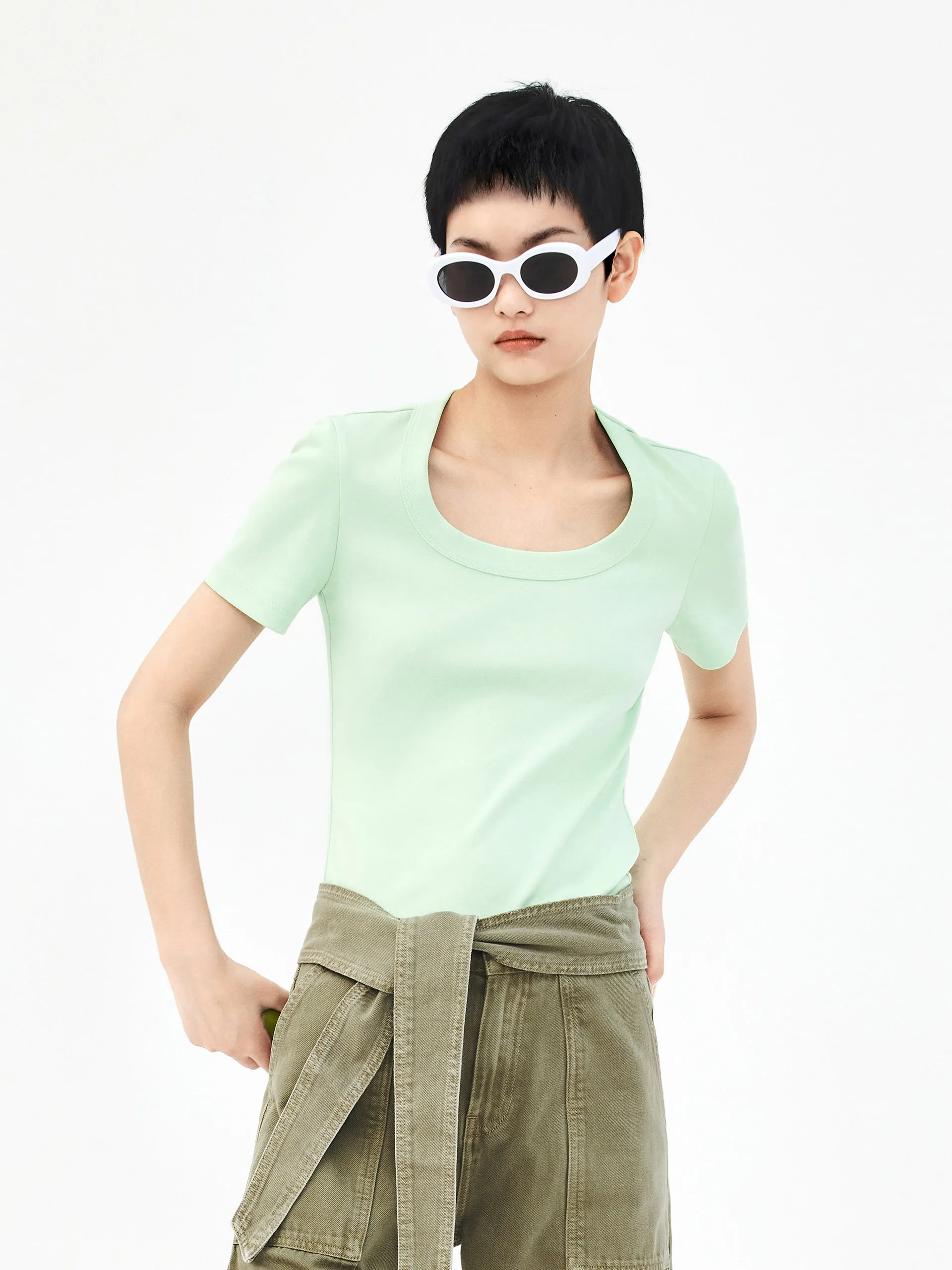 Chilly Layer Crewneck Elastic T-shirt