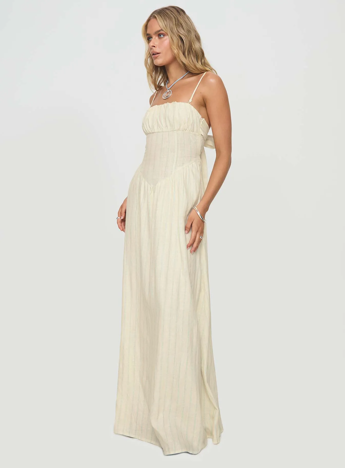 Slow Dance Linen Blend Maxi Dress Cream / Blue The soft fabric of this maxi dress provides a luxurious feel while remaining comfortable