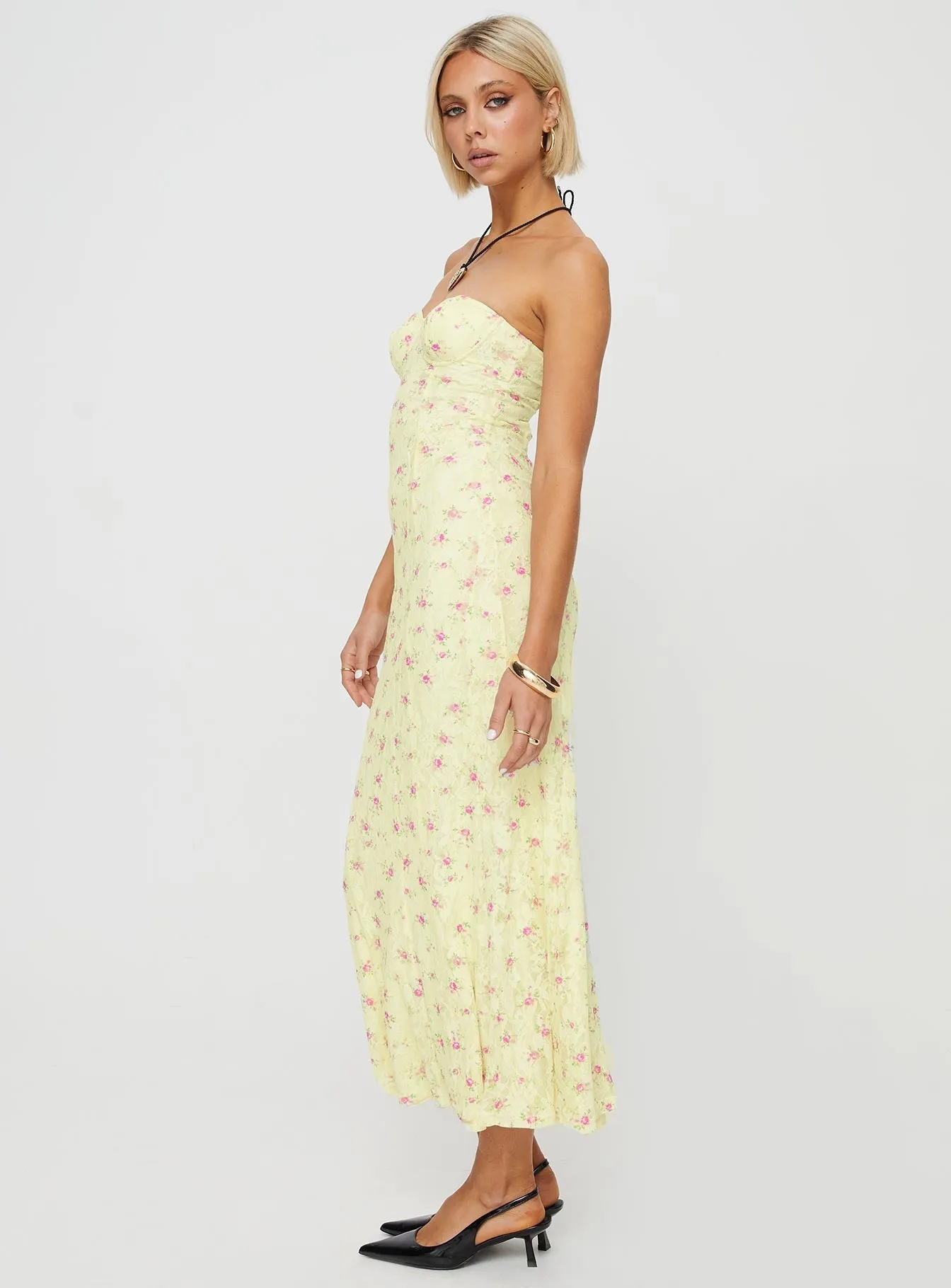 Comfortable event wear Demayne Floral Maxi Dress Cream / Pink