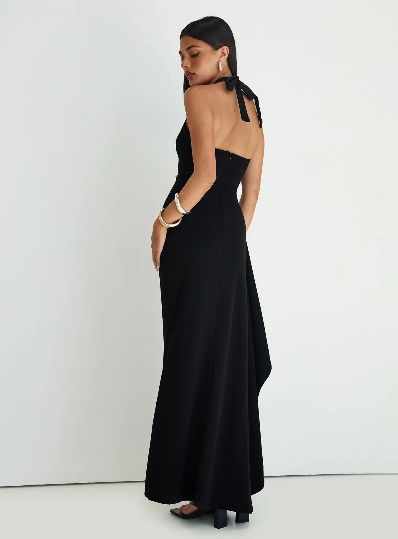 Guisefene Halter Maxi Dress Black Emerald Pop Quiet Shore