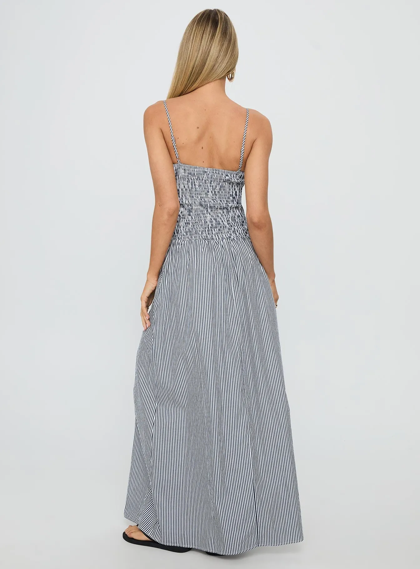 Trendy evening gown Kosie Shirred Maxi Dress Blue Stripe