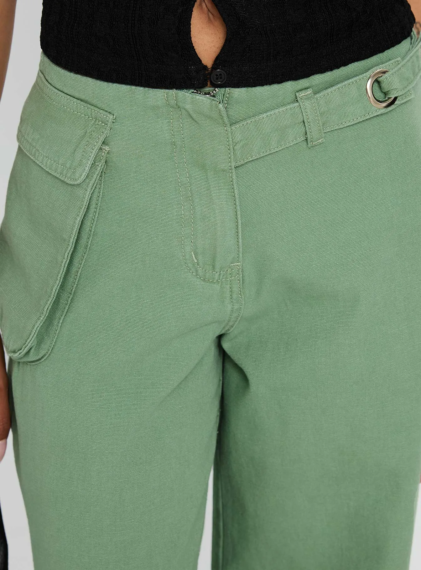 No Fade Look Mercadi Mid Rise Straight Leg Cargo Jeans Green