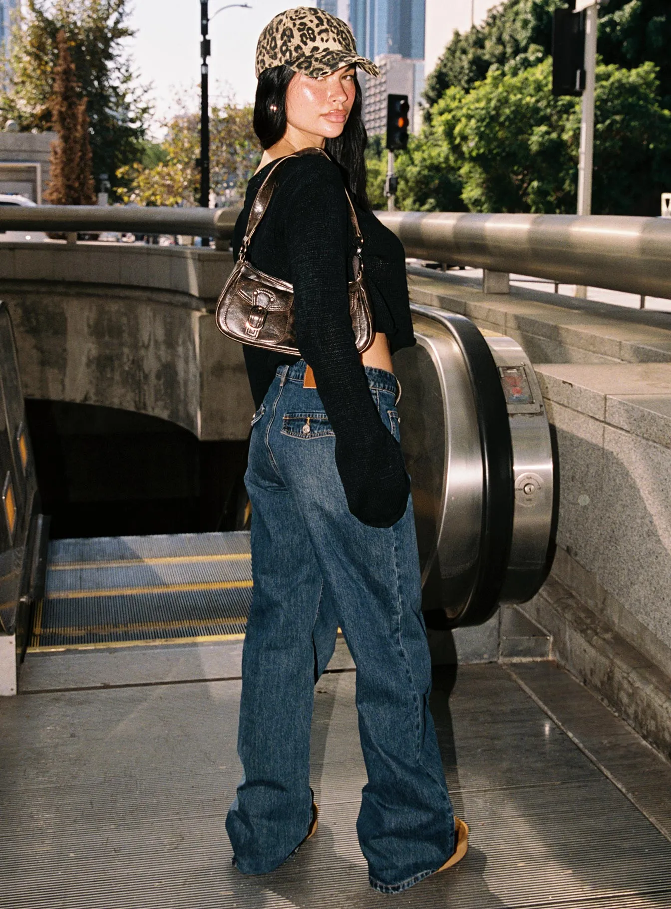 Weekend Wear Carianne Low Rise Wide Leg Jeans Dark Wash