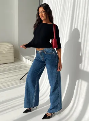 Darla Low Rise Straight Leg Jeans Mid Wash Everyday Fashion Breathable Minimalist