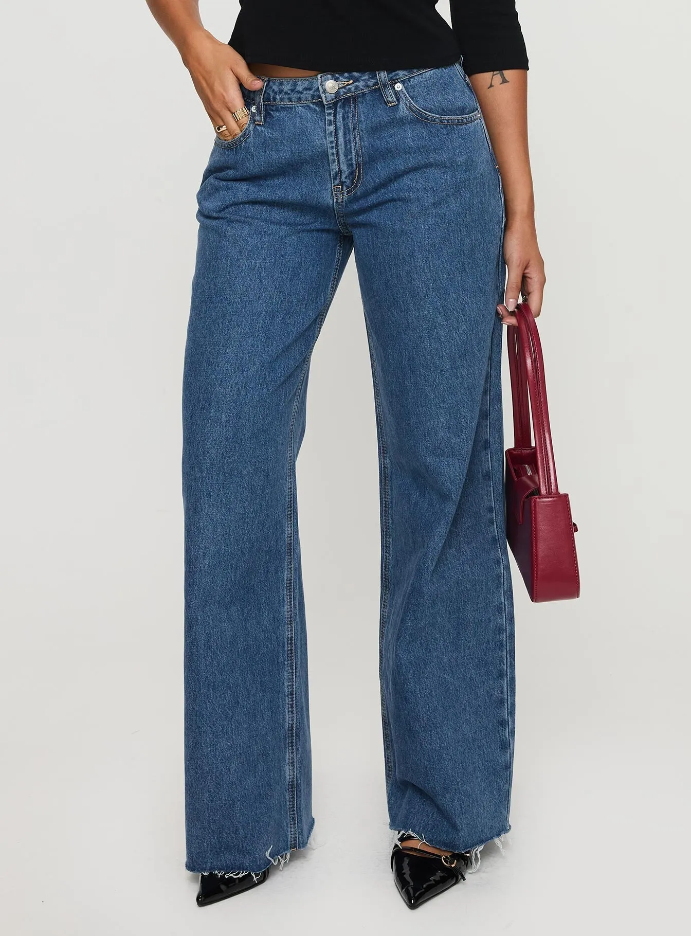 Darla Low Rise Straight Leg Jeans Mid Wash Function Ready