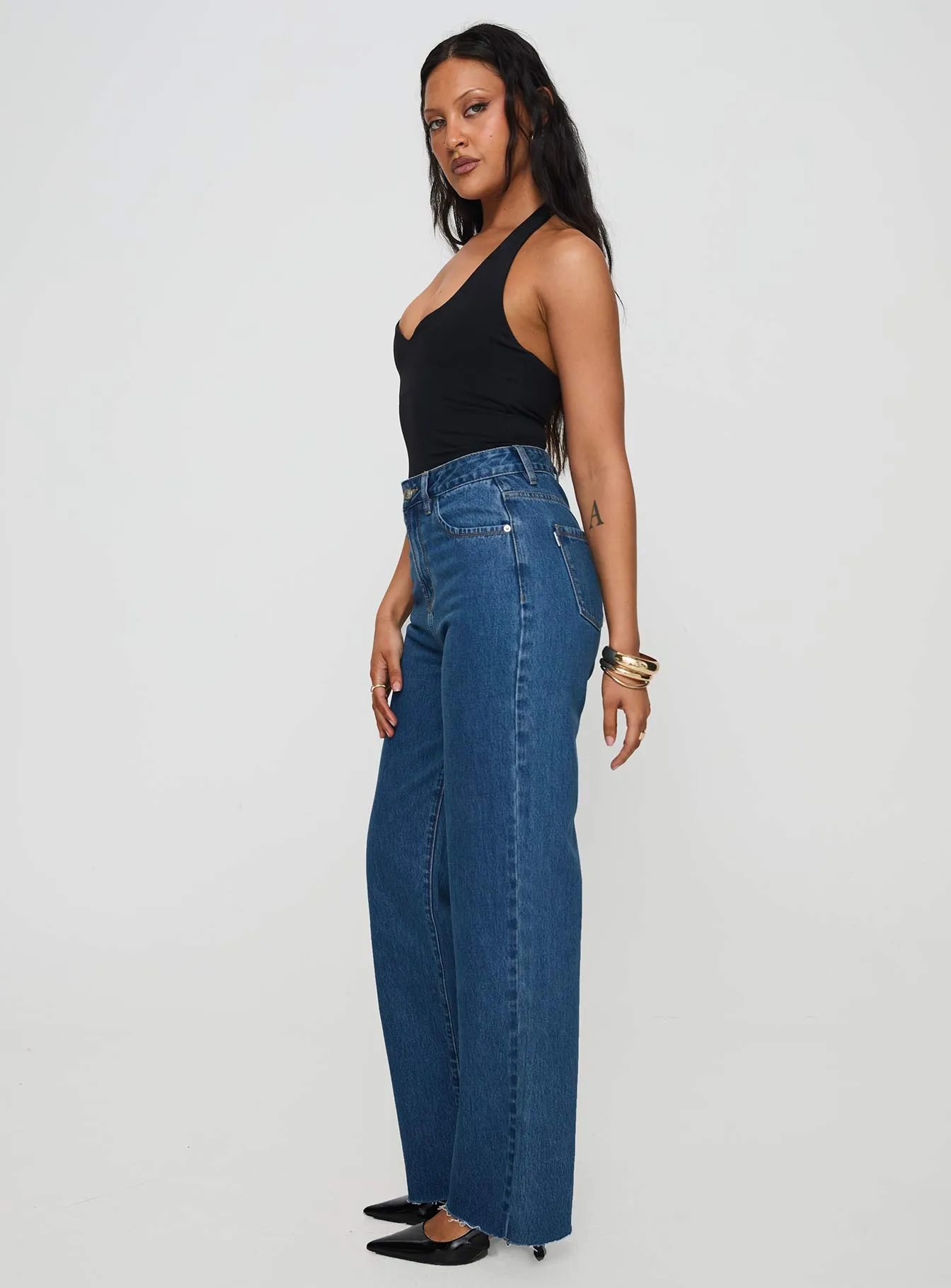 Kalinda High Rise Straight Leg Jeans Mid Blue Couple Look Office Wear Daywear Fit