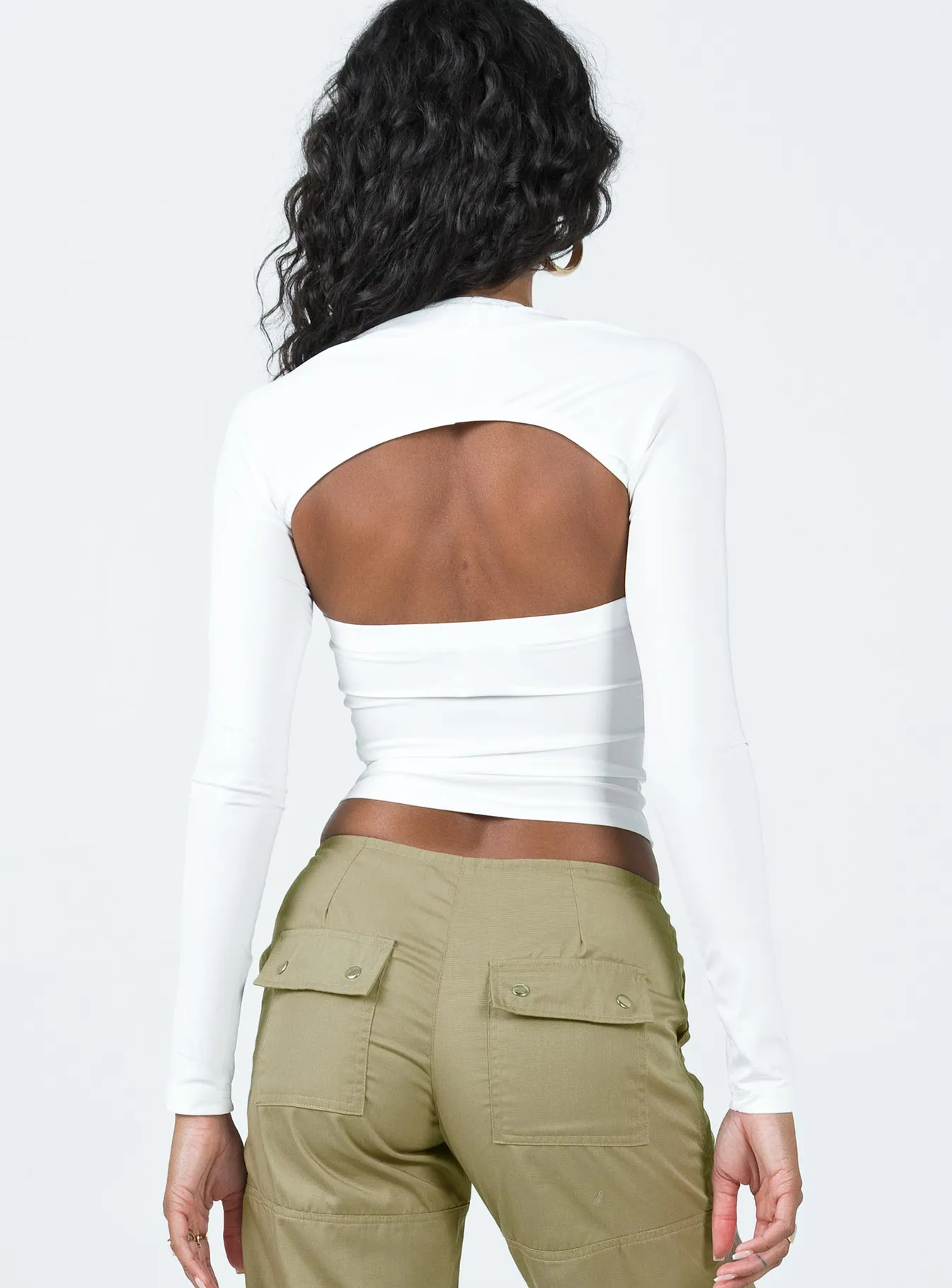 Classic Crewneck Design Comfortable fit Deandra Top White