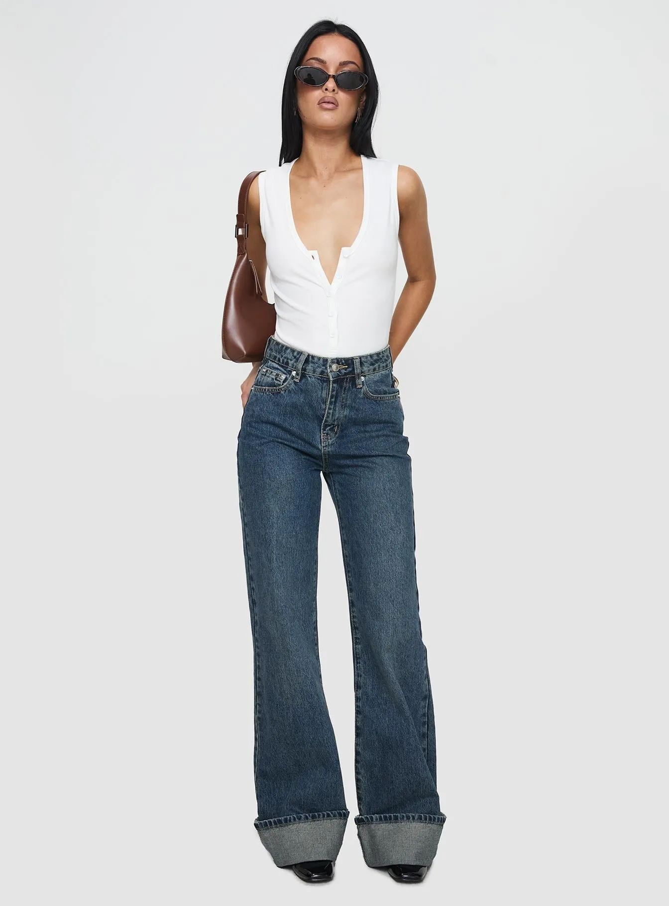 Florida Keys Mid Rise Straight Leg Cuffed Jeans Mid Blue Spring Mood Brunch Outfit Formal Style Layer