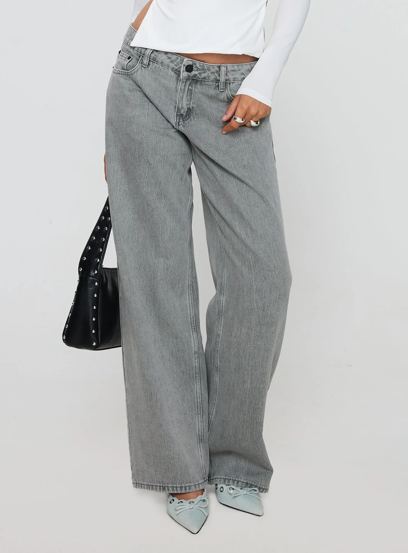 Low Maintenance Ellanor Low Rise Straight Leg Jeans Washed Grey Petite