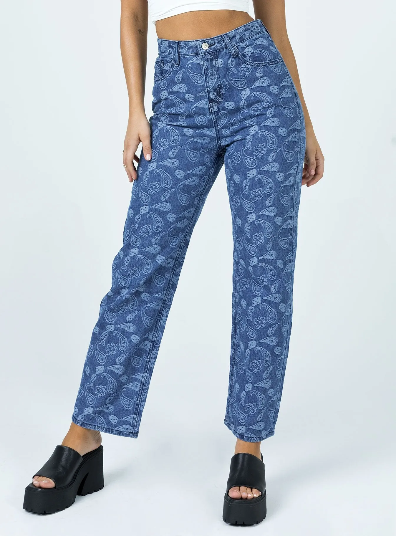 Travel Outfit Music Event Daywear Option Zyad Denim Jeans