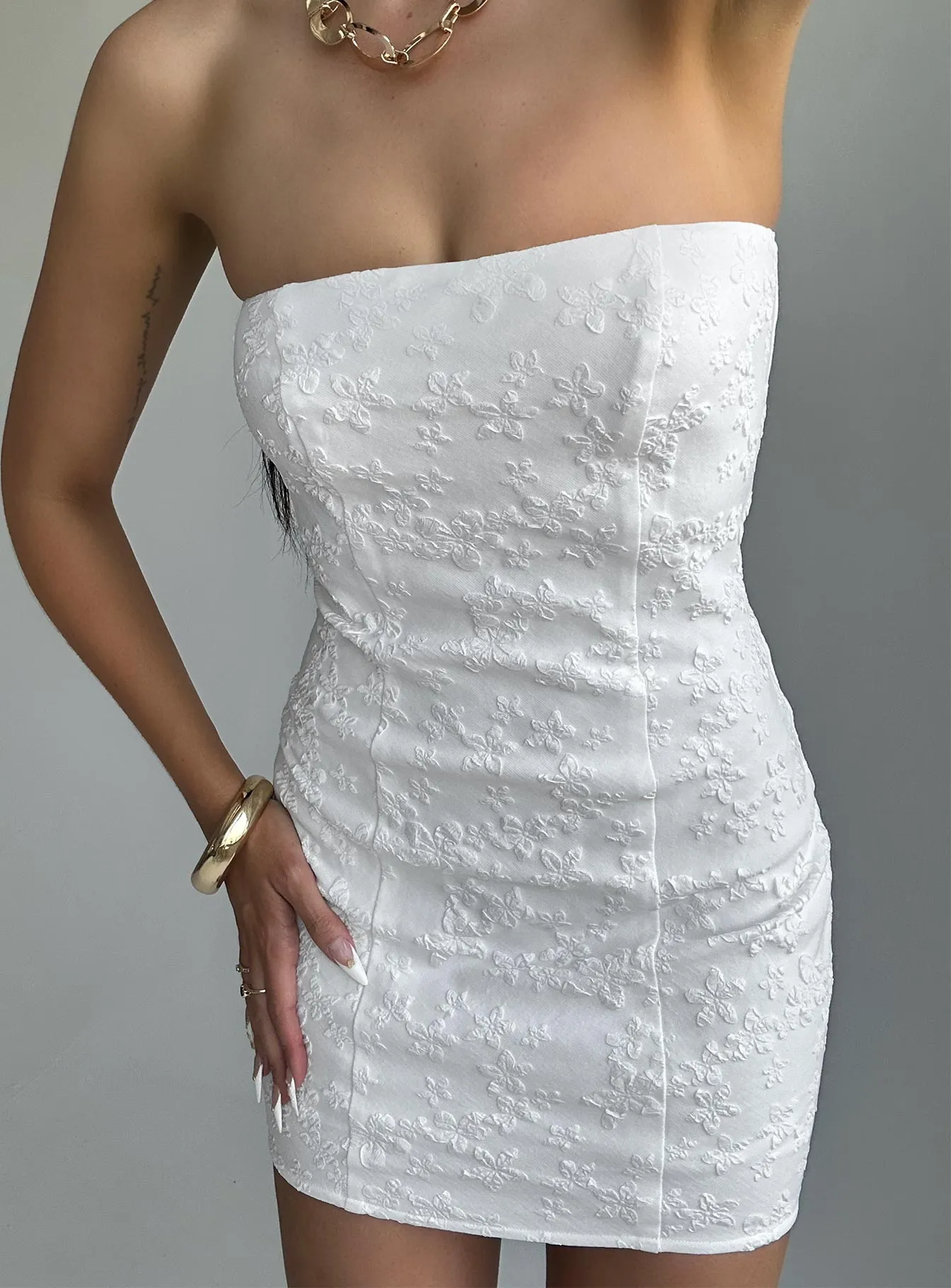 Elasticized Waistband Relaxed Chic Look Anja Mini Dress White