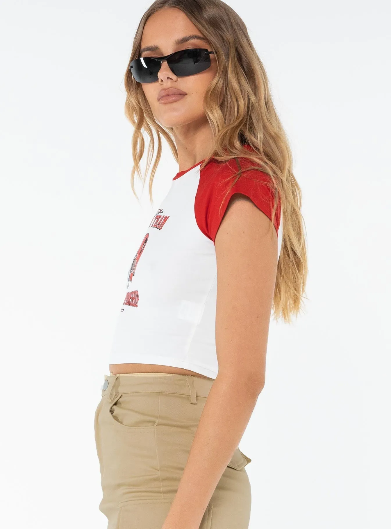 Dream Team Graphic Tee White / Red Fresh Outfit